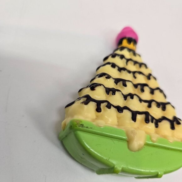 Vtg 2003 Dora the Explorer Folding Ice Cream Shop Sundae Replacement Part ONLY - Picture 2 of 5